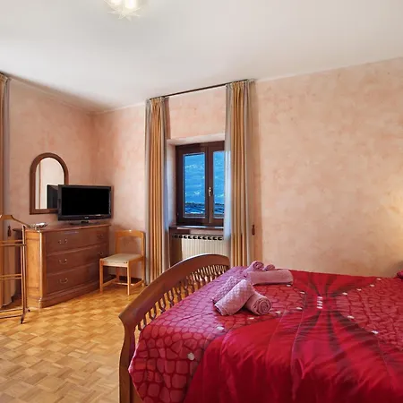 Casa Mauro Con Vista Su Αόστα